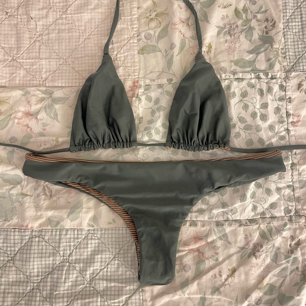 Acacia swim set! light green💚 hard to find color!!
